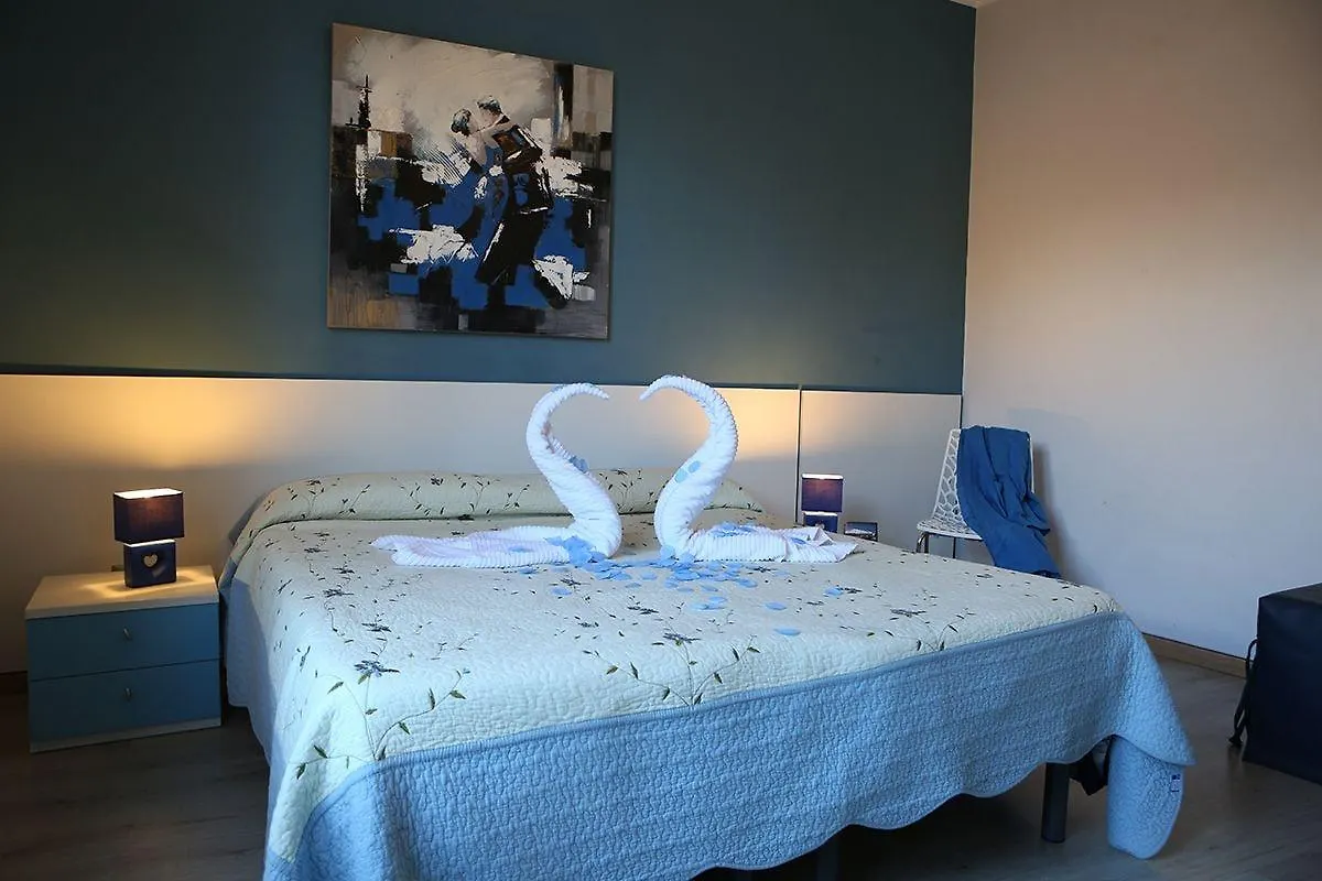 Le 3 B Bed and Breakfast Κατάνια Ιταλία